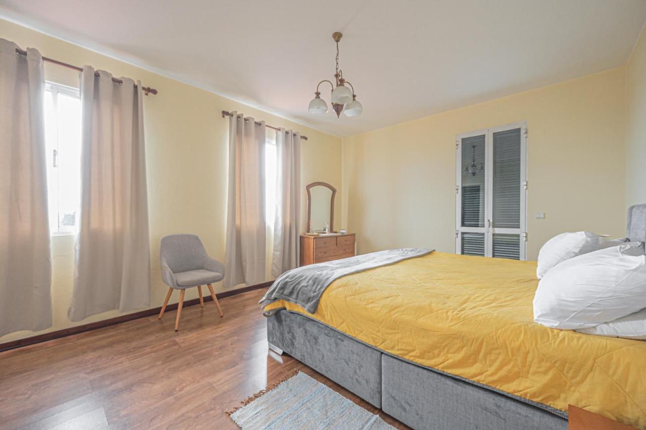 Villa Familia Dehoux Camacha  Екстериор снимка