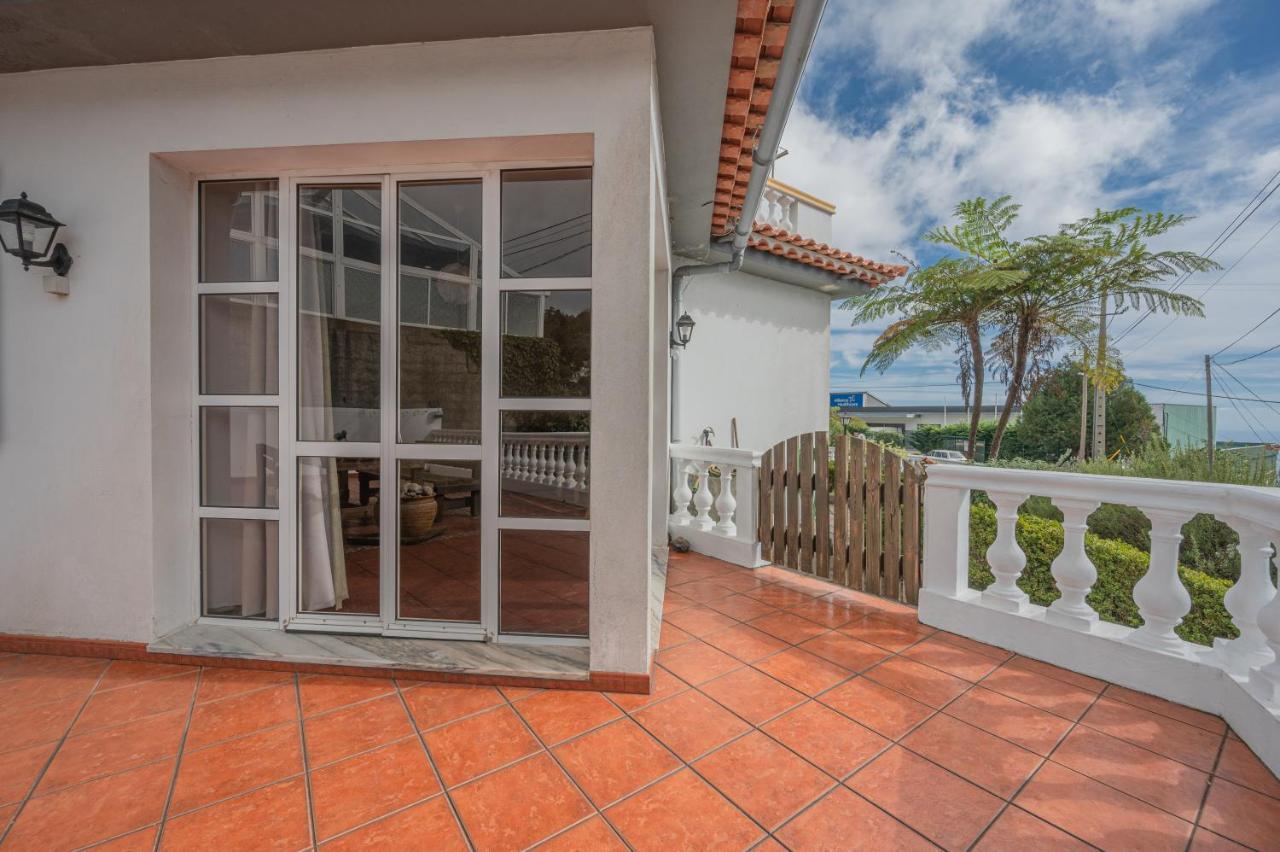 Villa Familia Dehoux Camacha  Екстериор снимка