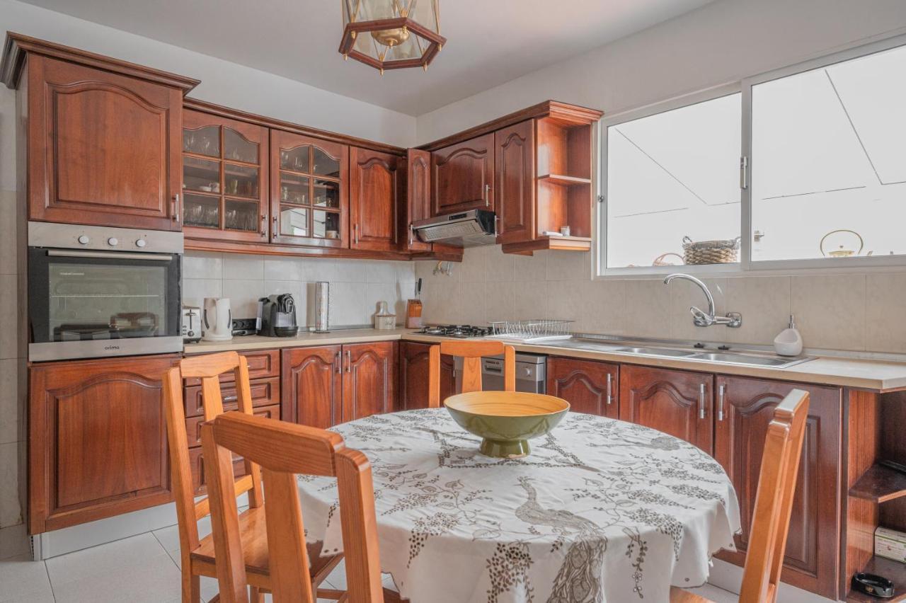 Villa Familia Dehoux Camacha  Екстериор снимка