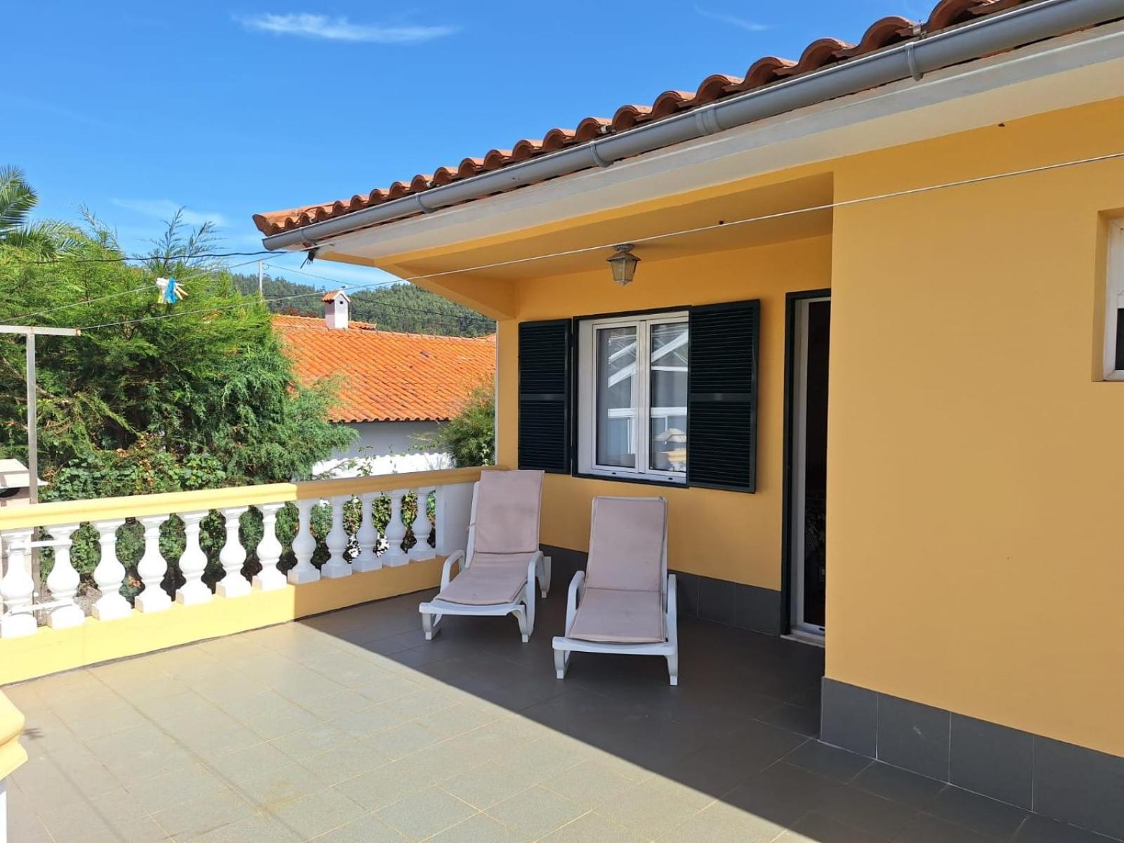 Villa Familia Dehoux Camacha  Екстериор снимка